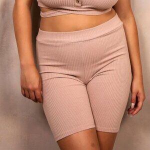 NWT Bella Boss Soho Lounge Tan Ribbed Knit Pull On Stretch Biker Shorts Women's